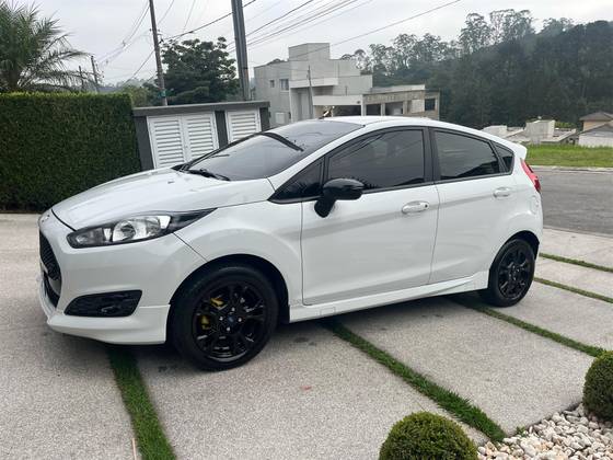 FORD FIESTA 1.6 SEL HATCH 16V FLEX 4P MANUAL